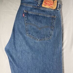 Vintage Levi's Men's Straight Jeans - Classic Blue Button Fly